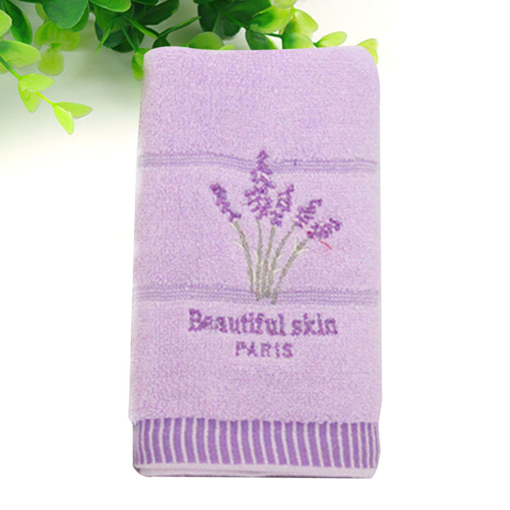 Home Textiles In Pakistan - Lavendel-Besticktes Baumwoll-Badetuch, Ultra Weich, Dick, Saugfähig,