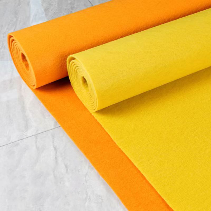 Gelber Einwegteppich für die B – Home Textiles Exhibition Bewertung und Preis